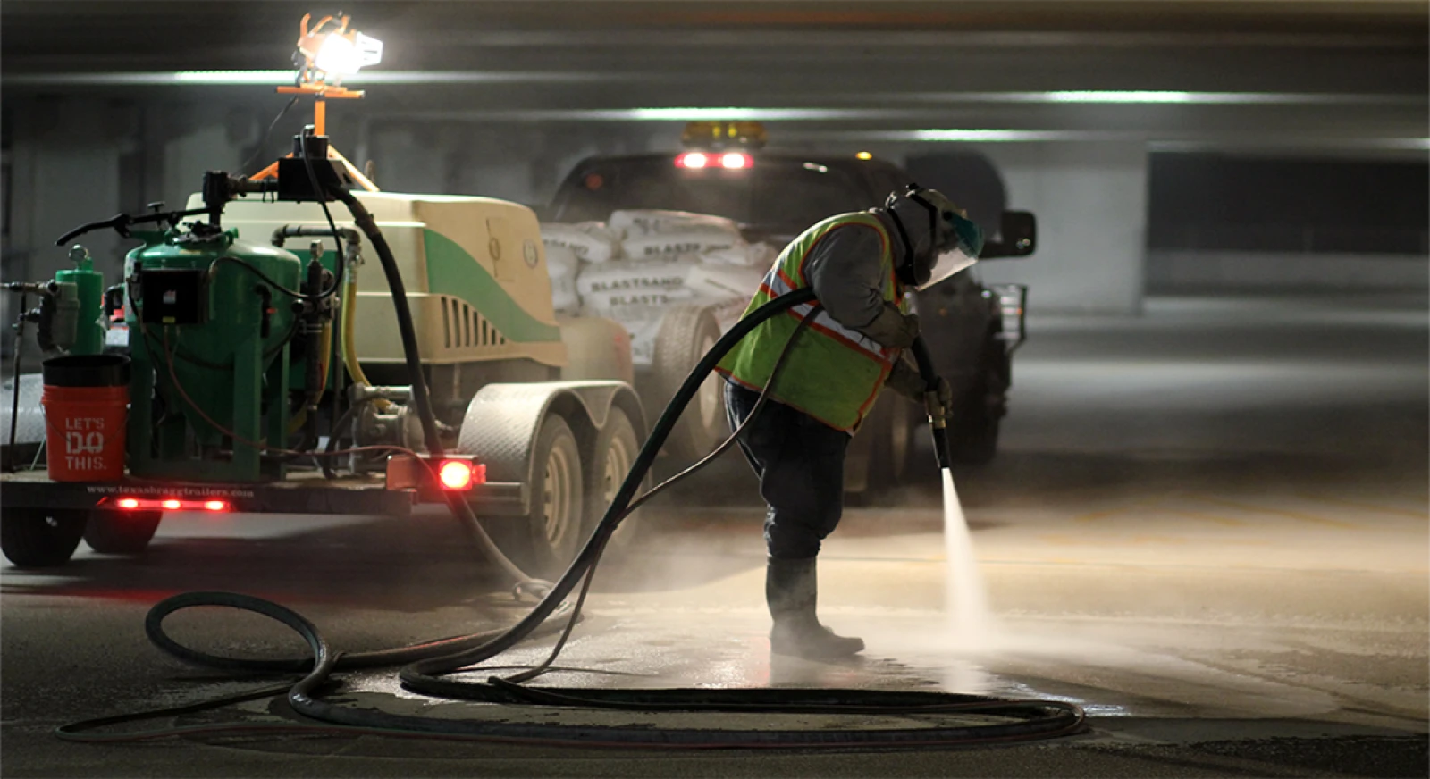 Dustless Blasting - Lapozó 0