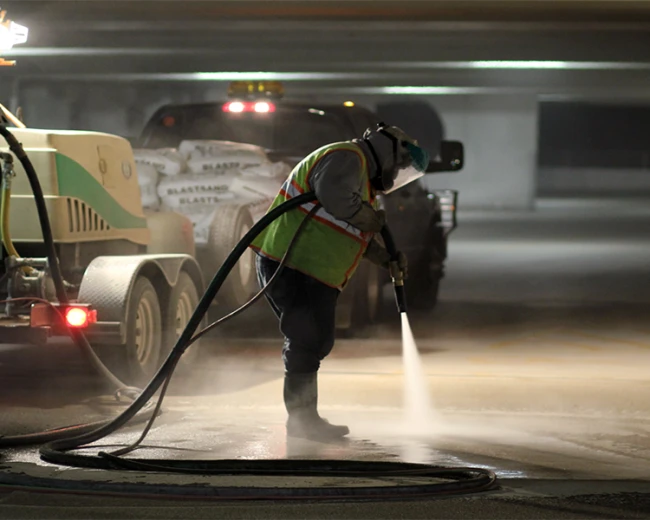 Ipari Tisztítótechnológiai Szakértő - Dustless Blasting